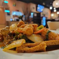 Garlic dishes with crispy tofu. at 5 R Cha Thai Bistro in Mesa