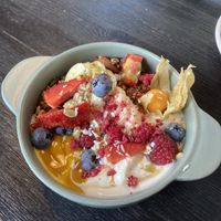 Fruit bowl with vegan yoghurt   at Värav Coffee and Toast in Tallinn