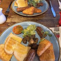 Classic English breakfast   at Giraffe in South West London