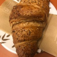 Blackberry and blueberry croissant at Caffetteria Paideia in Turin