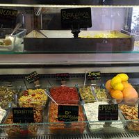 Un choix varié at Vege - Brancion in Paris