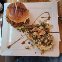 Burger vegane at Vege - Brancion in Paris