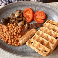vegan (full English) Breakfast at Madame Waffle in Lincoln