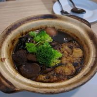 TD01: Slow Braised Vinegar Ginger - RM13.90 (comes with rice)
HIGHLY RECOMMEND THIS! Fragrant and very flavourful! Strong with lots ginger and vinegar, and well balanced! Very impressed and absolutely loved this. at The Leaf 绿叶坊 - Georgetown in Penang