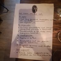 Menukaart! Alles wat er op staat, krijg je! Eten wat de pot schaft! at Restaurant à la Damaris in Zaltbommel