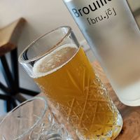 Poirade (like a kombucha) at Brouillon in Paris