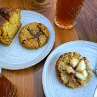 Cookies and cakes at Brouillon in Paris