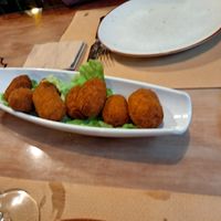 Croquetas de pollo at Pizzeria Campelo in Valdovino