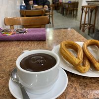 Chocolate al agua con churros #Veganuary at Formula Nietos in Madrid
