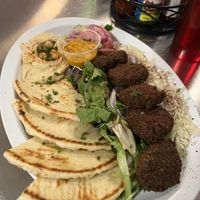 Falafel plate #Veganuary at BeeWali's Vegan AF in Los Angeles