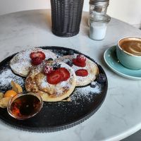 Vegan pancakes at Universe Cafe in Mannheim