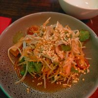 Green Papaya salad at Chow in Wellington