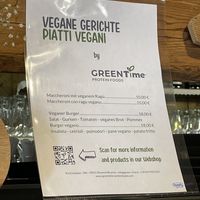 Der Burger war super!  at Lorenzihütte in Valdaora