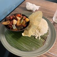 Mexican chili on a large plate, portion was large to me  at Le Petit Veg in Paris