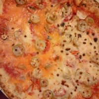 Pizza vegana at Nina Pizza - St-Jean-Baptiste in Quebec