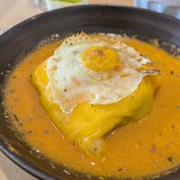 Vegan francesinha at A Minha Avó in Lisbon