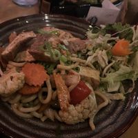 Udon noodles with veggies and tofu 🍛  at Mama Cook in Berlin