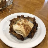 Cookie at Fall in the Pool in Daejeon