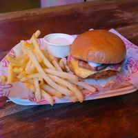 Garlicious burger and fries at Dirty Vegan - Barcode Street Food in Oslo