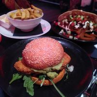 No chicken burger and inner peace pita at Café Arnhem in Arnhem