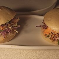 Baos de entrante at MUDRA Plant Based  in Madrid