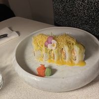 Uramaki de dragón ✨ #Veganuary at MUDRA Plant Based  in Madrid