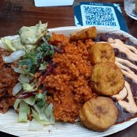 Jackfruit, quinoa, salad, beans and bananas at Fulani - Afro Caribbean Street Food in Oslo