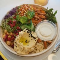 Salad at Oslo Raw Frogner in Oslo