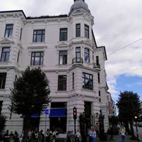 Oslo Raw is on the ground floor at Oslo Raw Frogner in Oslo