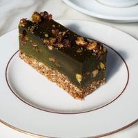 Pistachio cake at Oslo Raw Frogner in Oslo