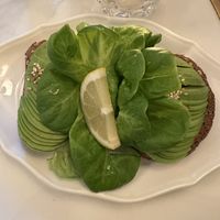 Avacado Toastt  at Oslo Raw Frogner in Oslo