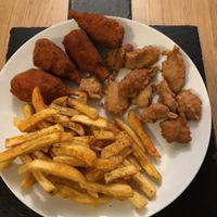 Vegan Drumsticks, Vegan Popcorn Chicken and Piri Piri Chips combo  at Veggie Lounge in Wolverhampton