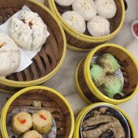 Char siew buns, xiaolong bao, siew mai, braised chicken legs, har kaos at Shan Vege Dimsum 膳济素食点心楼 in Johor Bahru
