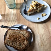 banana bread and cheesecake  at BRÛLÉ in Toulouse