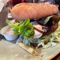 Veganer Burger  #Veganuary at Café Extrablatt in Darmstadt