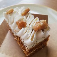 Carrot cake at La Veggiesseria in Tarragona