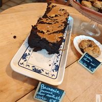 banana, chocolate, and peanut brownie at Oh K-fée d'Mj in Nantes