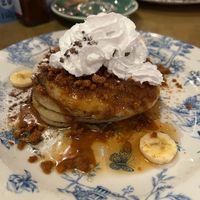 3 Stack of Vegan Biscoff Crumb, Maple, and Banana (my favourite) at Bill's in York