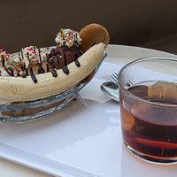 Banana split with cookies at OVGO B.A.K.E.R. - Meiji st. in Tokyo