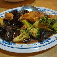 Monkey head mushrooms and broccoli at Mei Lin Vegetarian in Malacca