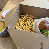 ‘Chicken’ pretzel burger, fries and chowder at Native Foods - The Loop in Chicago