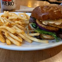 Peri peri chickn sandwich at Native Foods - The Loop in Chicago