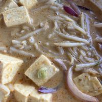 Yellow curry noodle  at Sirinat Thai in San Pedro