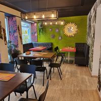  at Más Que la Cresta in Cadiz