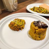 Patata y hamburguesa at Artisti del Vegetariano in Milan