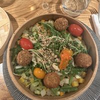 “Le Quai” steamed bowl with falafels  at Le Quai in Amiens