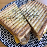 Toast  at Guará in Vila Nova De Gaia