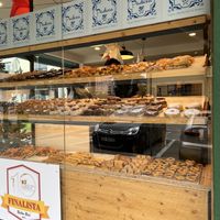 Window  at Guará in Vila Nova De Gaia