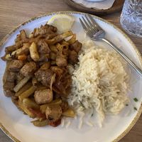 Rojoes a moda da casa  at Guará in Vila Nova De Gaia