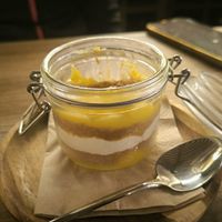 Postre de crema y galletas at Guará in Vila Nova De Gaia